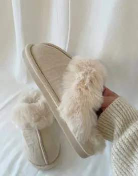 AMBER | COZY SLIP-ON SLIPPERS