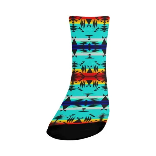 Between the Mountains Crew Socks