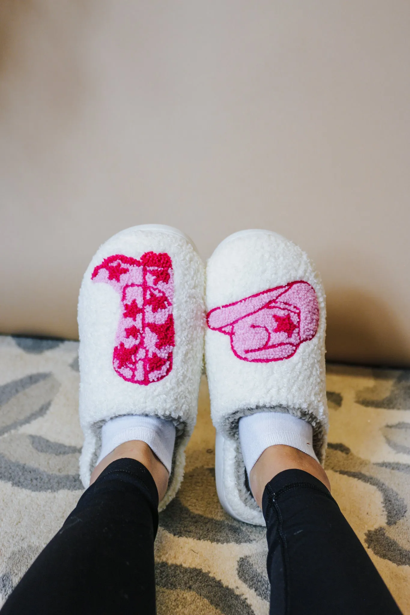 Cozi White MIA Slippers -2 Colors