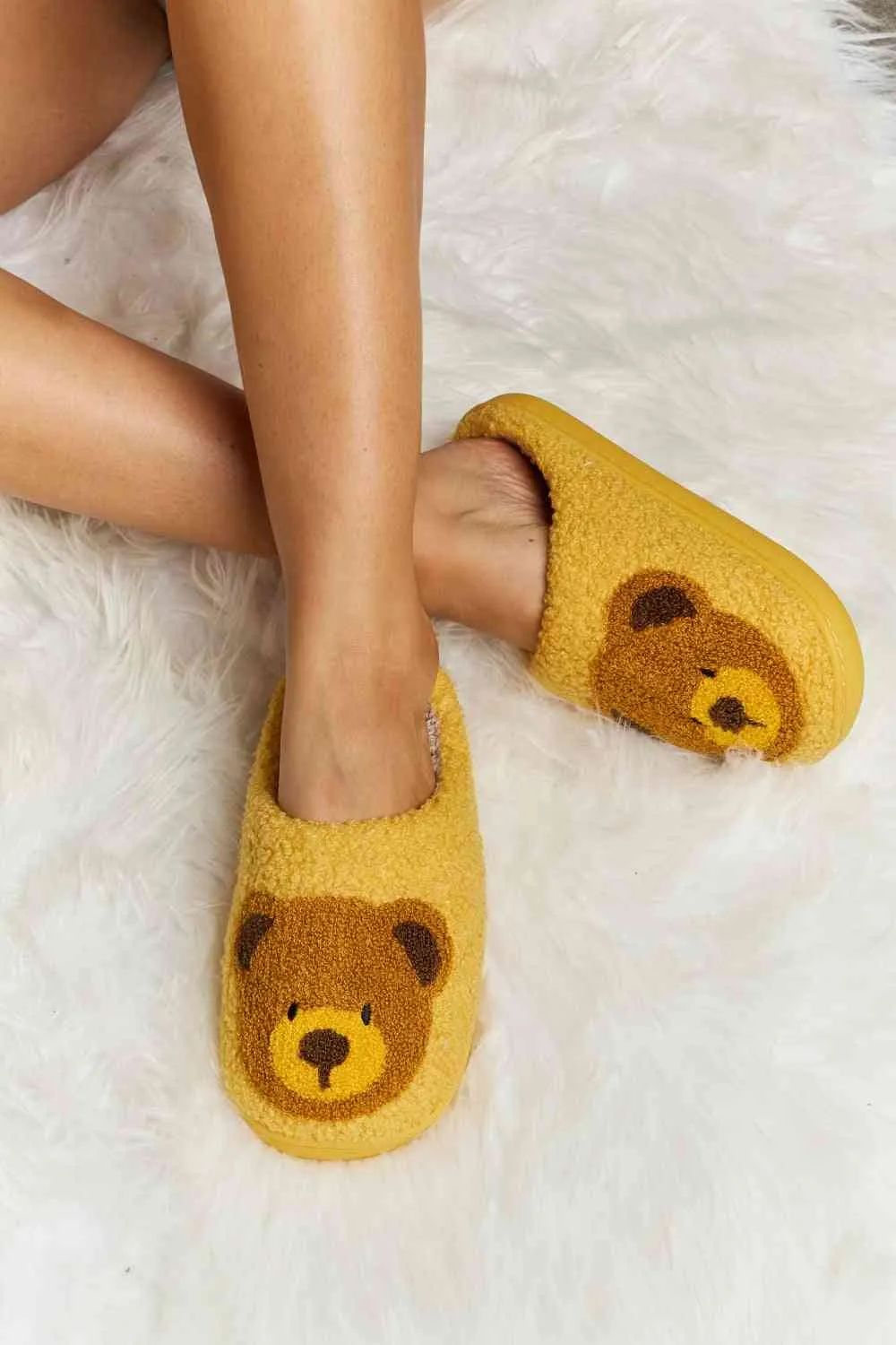 Melody Teddy Bear Print Plush Slide Slippers - 6 Colors