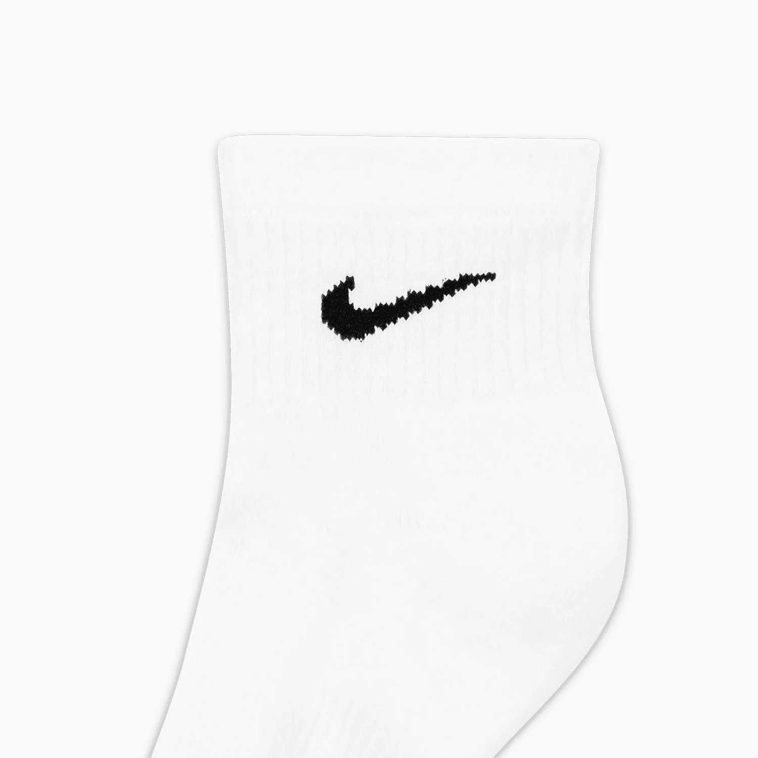 Men's Nike Everyday Plus Cushioned Ankle Socks (3 Pairs)