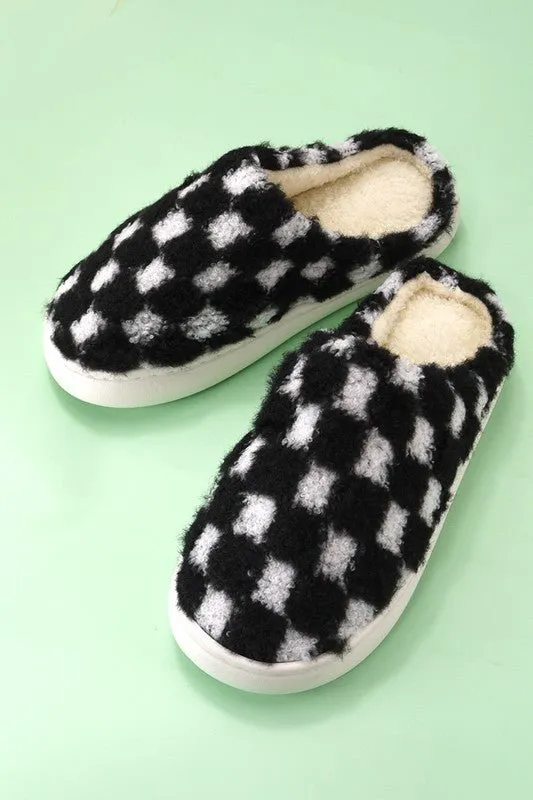 Plush Checkered Slippers - 3 Colors Available