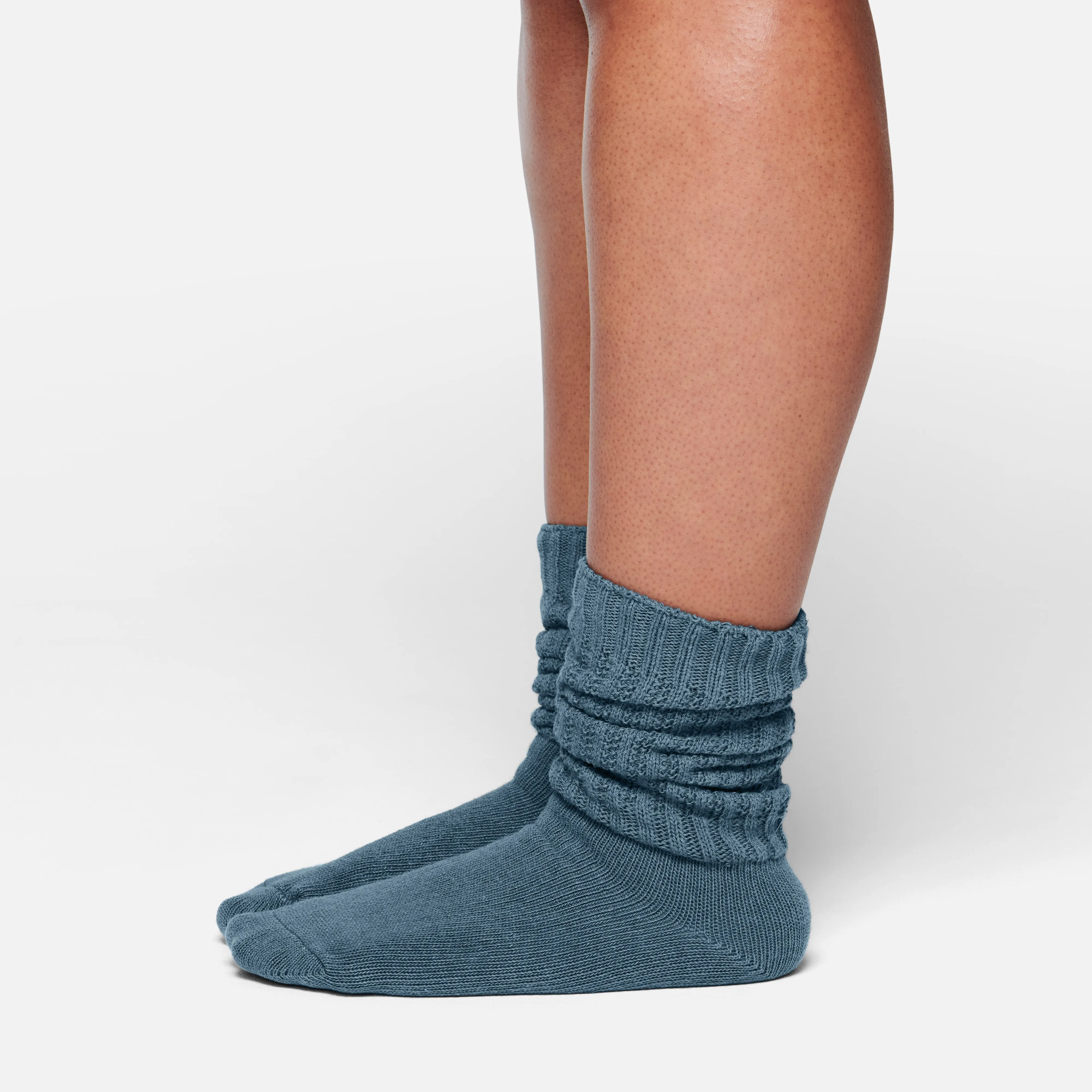 SLOUCHY CABLE SOCK | KYANITE