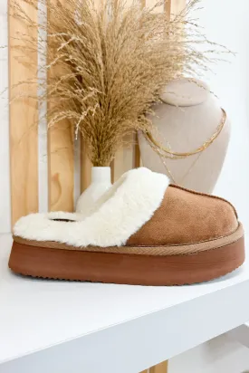 Very G Delaney Slippers (Tan)