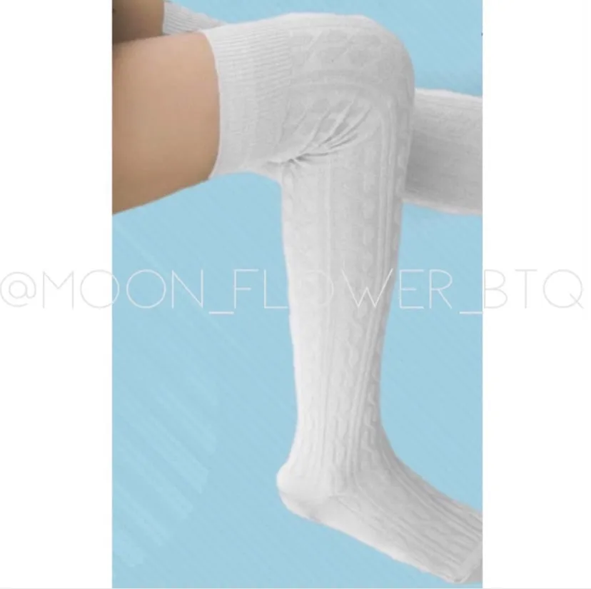 White Organic Cotton Knit Over the Knee Thigh High Socks